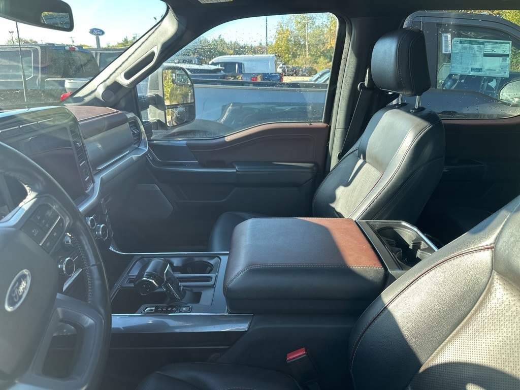 2023 Ford F-150 Lariat photo 3