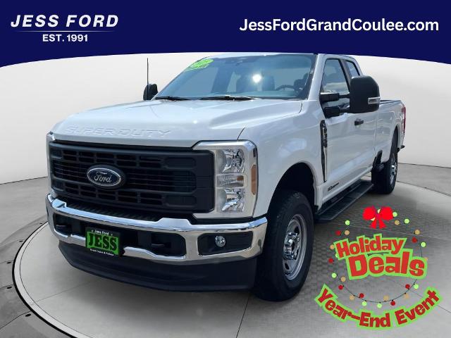 2025 Ford F-350 Super Duty XL's photo