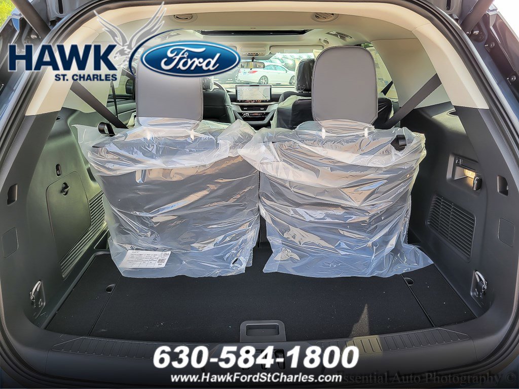 2025 FORD EXPLORER - Image 16