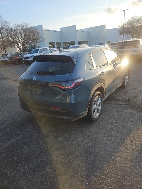 2023 Honda HR-V LX photo 4