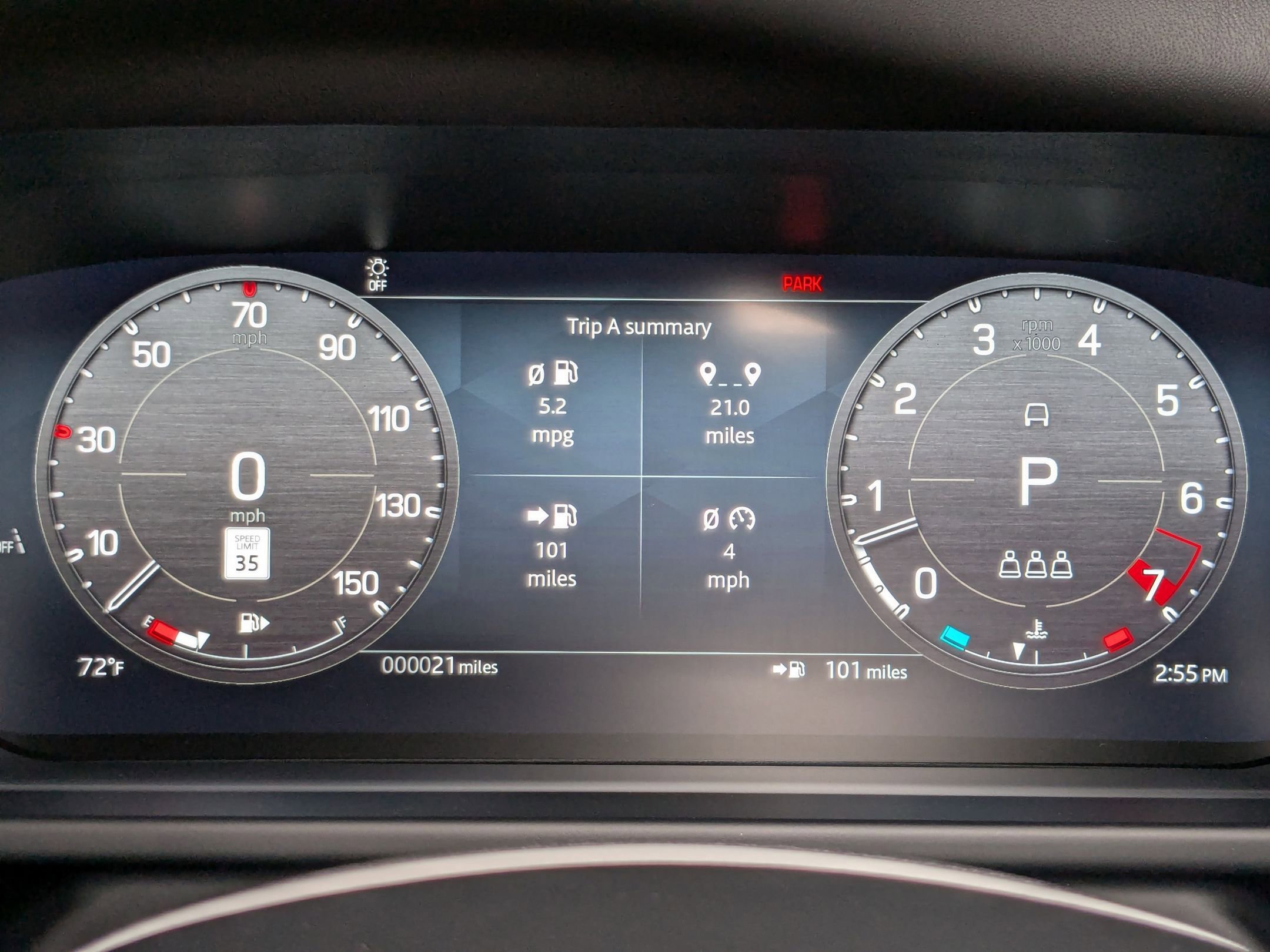 2025 Land Rover Defender 110 X-Dynamic SE photo 9