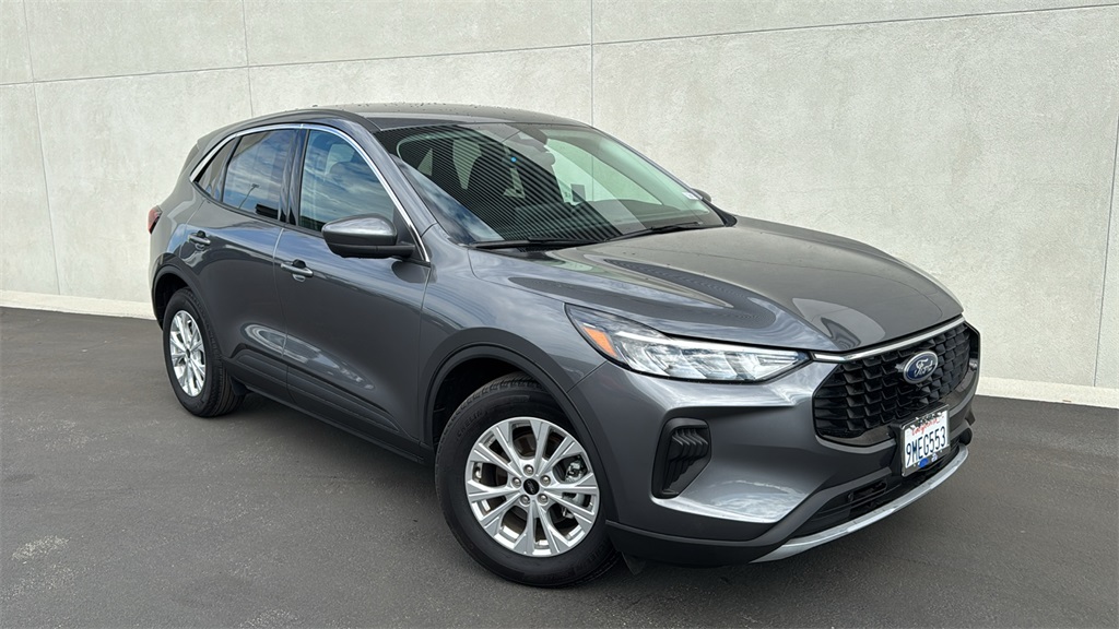 2023 Ford Escape