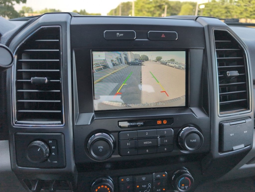2019 Ford F-250 XLT photo 16