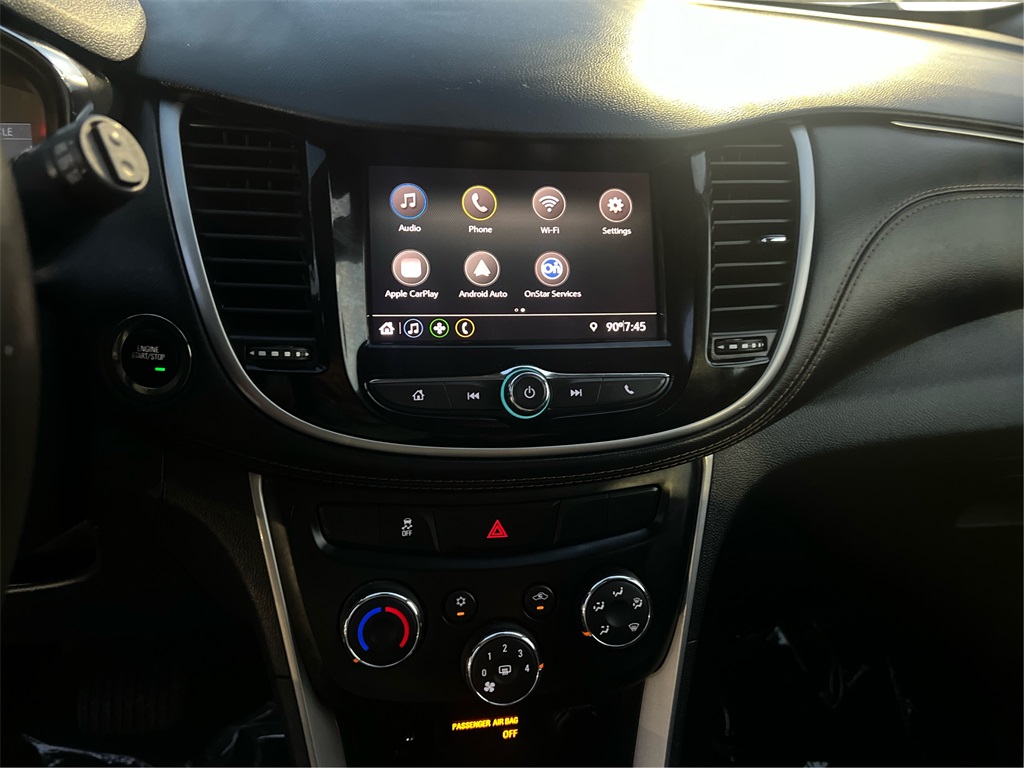 2021 Chevrolet Trax LT photo 13