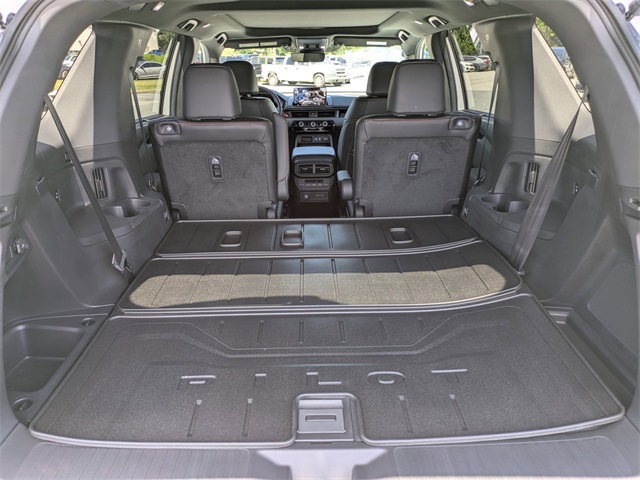 2025 Honda Pilot TrailSport photo 10