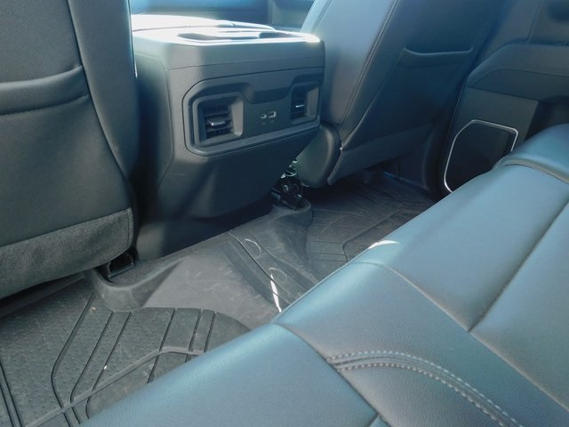 2024 Chevrolet Silverado 1500 RST photo 18
