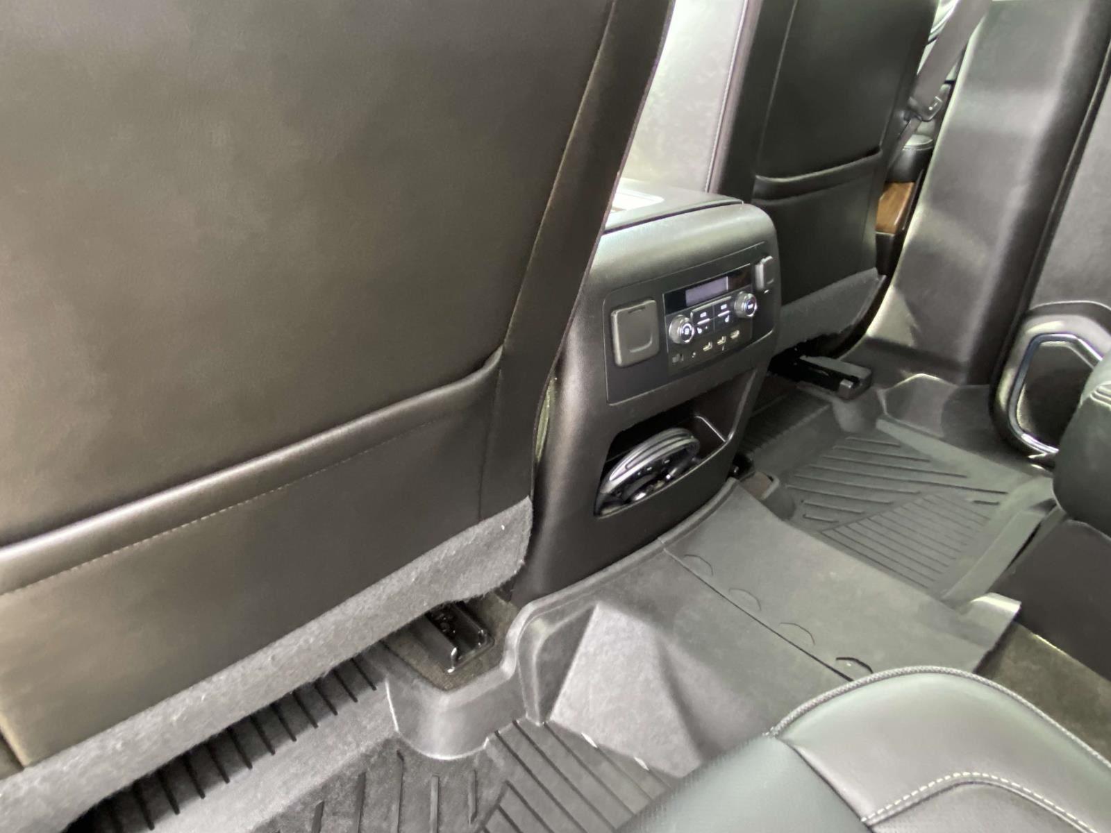 2018 Gmc Yukon XL Denali photo 4