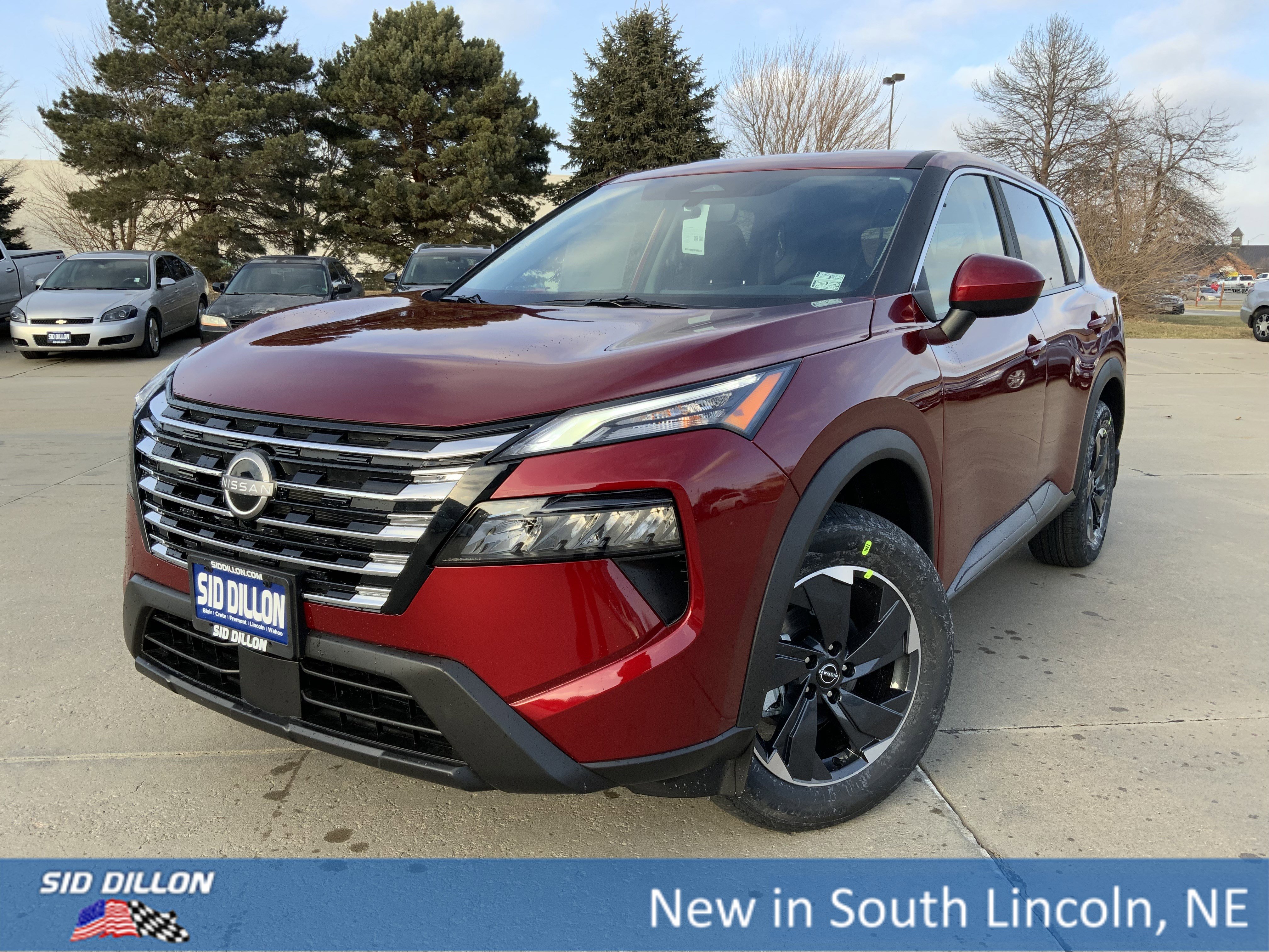 2026 Nissan Rogue SV's photo