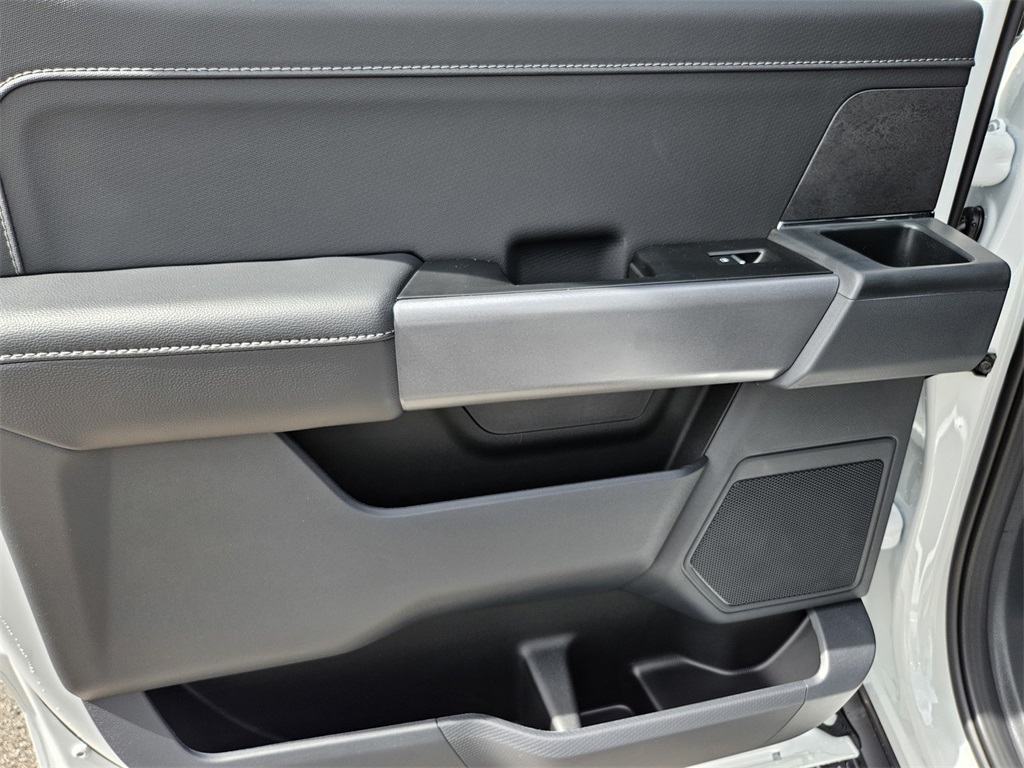 2025 Ford F-150 XLT photo 21