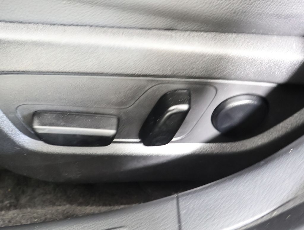 2023 Mazda CX-50 2.5 Turbo Meridian Edition photo 8