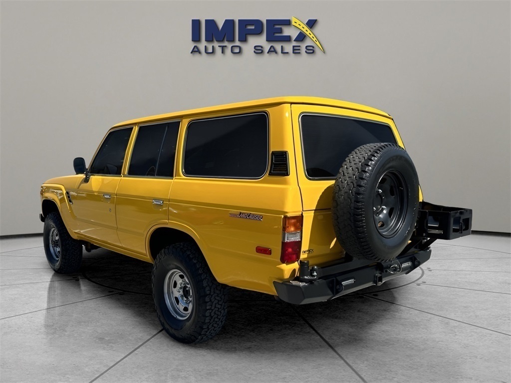 1985 Toyota Land Cruiser Base photo 3