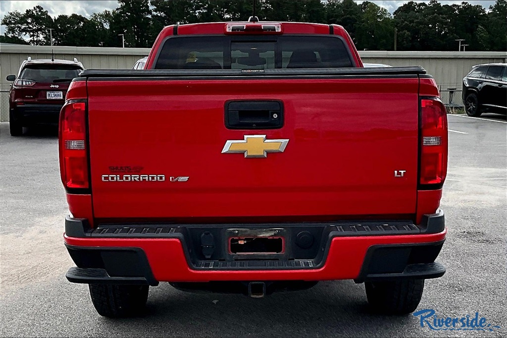 2019 Chevrolet Colorado LT photo 5