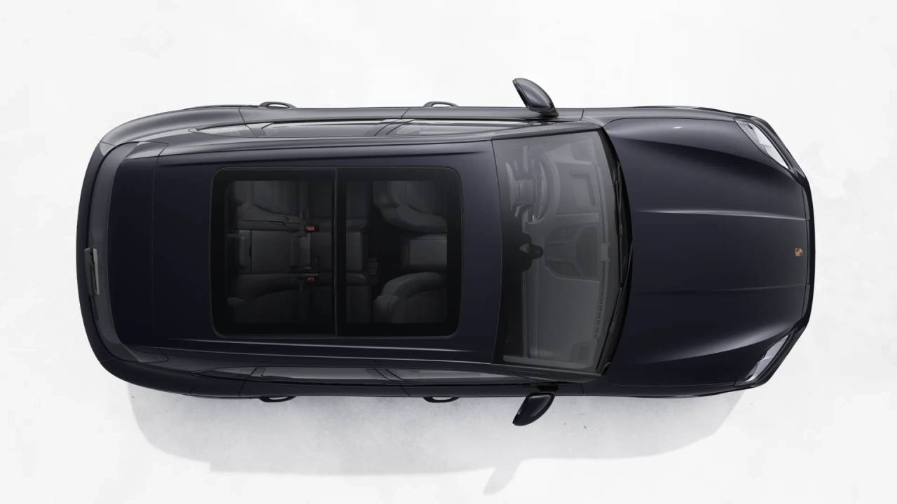 2026 Porsche Cayenne photo 3