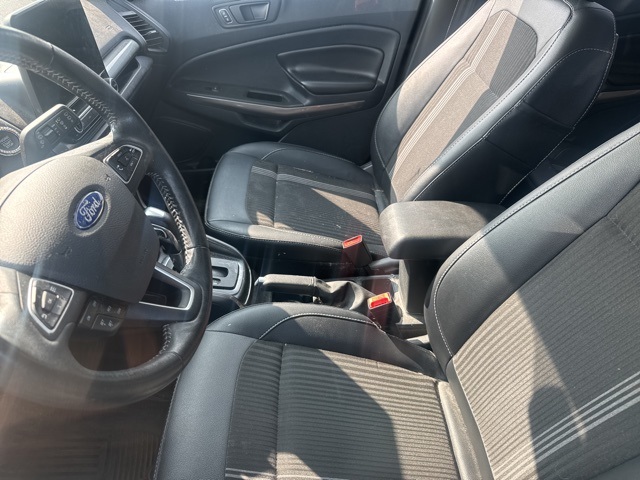 2019 Ford EcoSport SES photo 5