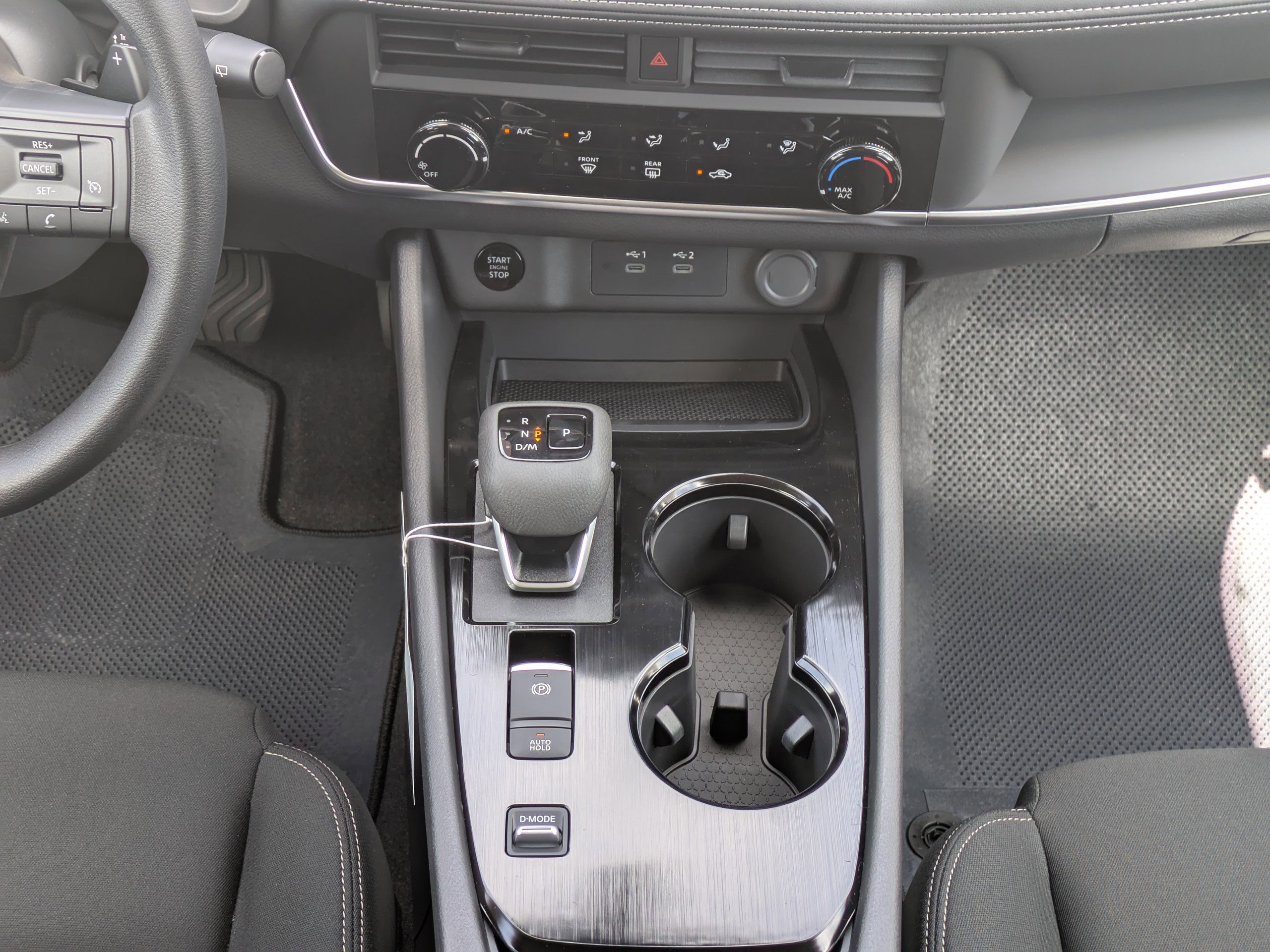 2026 Nissan Rogue S photo 17