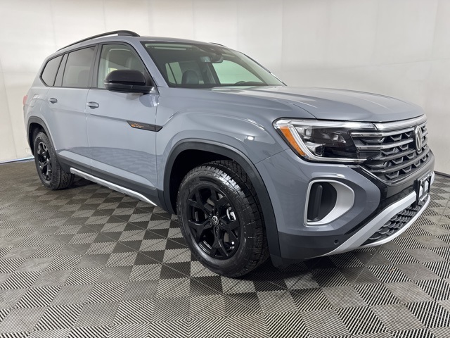 2026 Volkswagen Atlas Atlas Peak Edition's photo