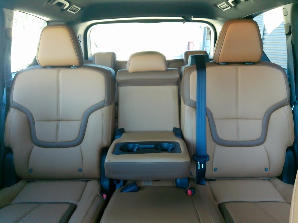 2025 Nissan Armada SL photo 37