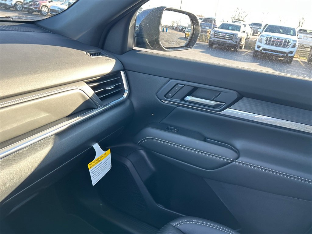 2026 GMC TERRAIN - Image 26