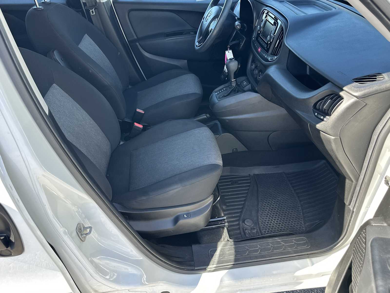 2022 Ram ProMaster City photo 12