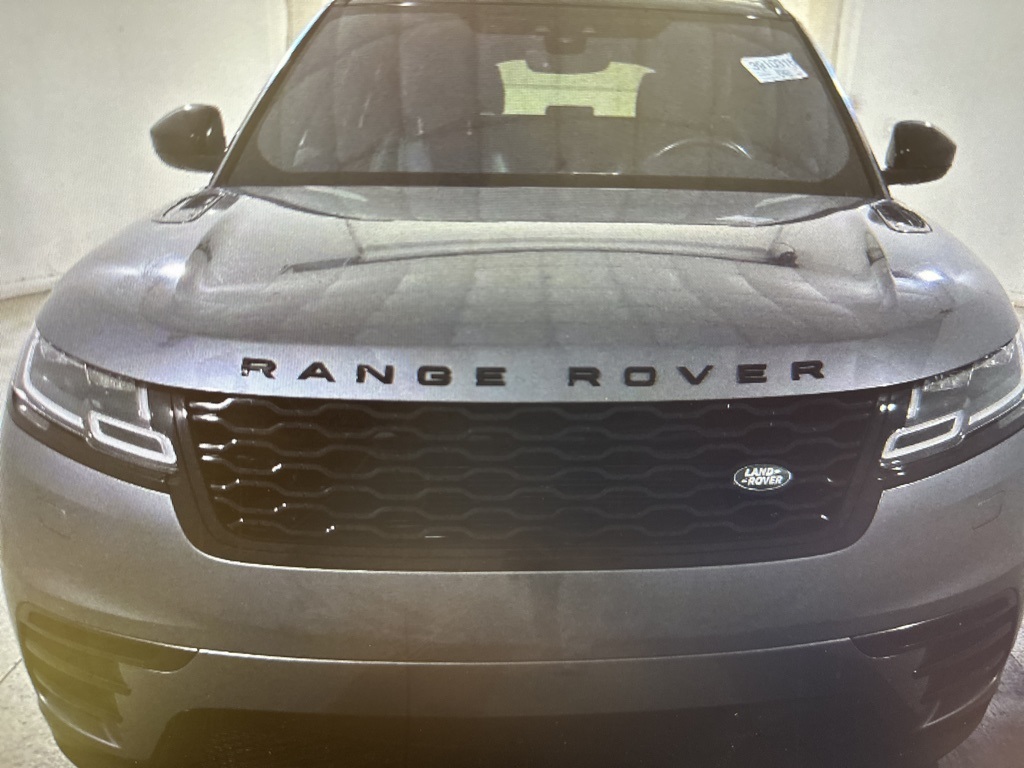 2019 Land Rover Range Rover Velar SE photo 2
