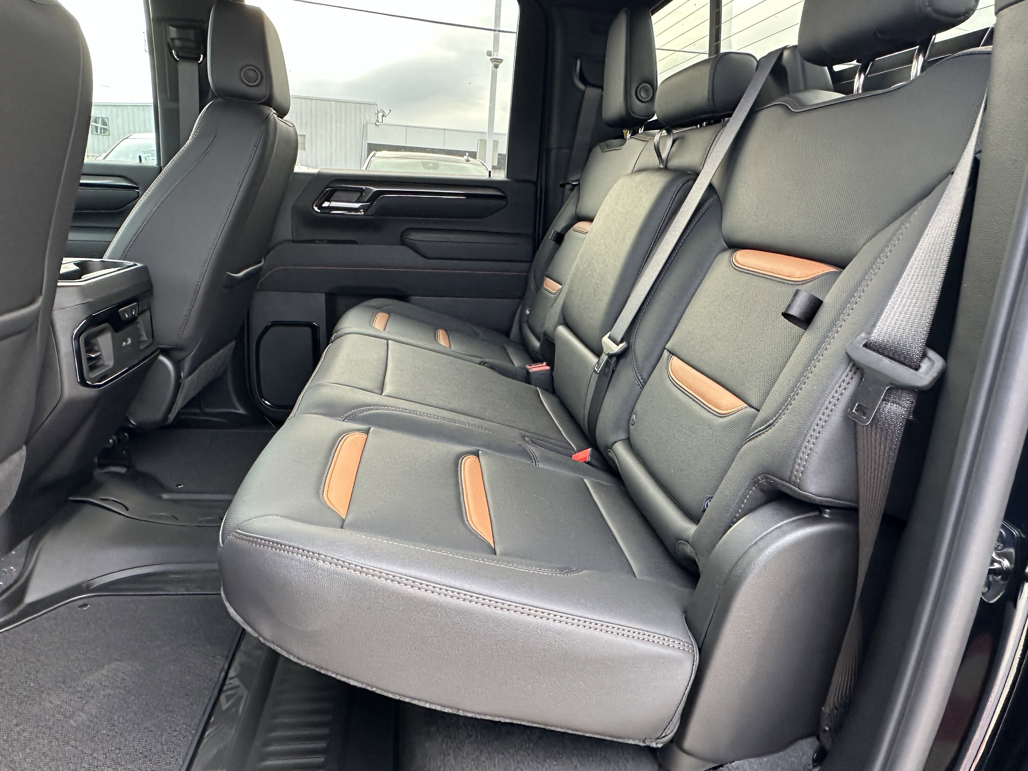 2025 Gmc Sierra 2500 HD AT4 photo 13
