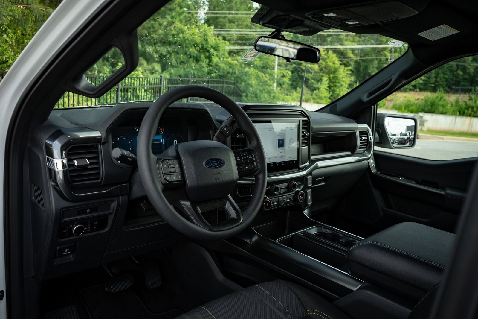 2025 Ford F-150 STX photo 11