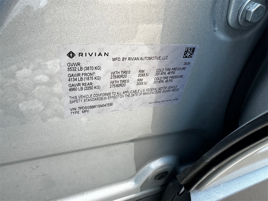 2025 Rivian R1S Adventure photo 22