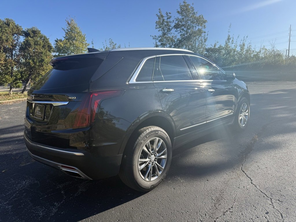 2023 Cadillac XT5 Premium Luxury photo 3