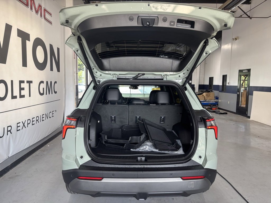 2026 Chevrolet Equinox LT photo 28