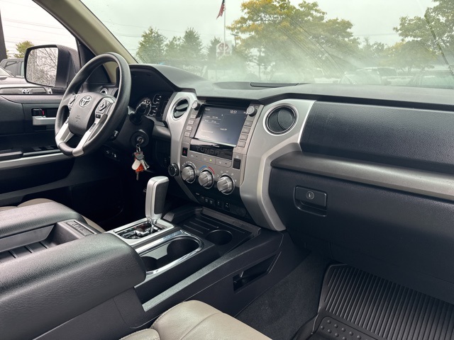 2021 Toyota Tundra SR5 Grade photo 17