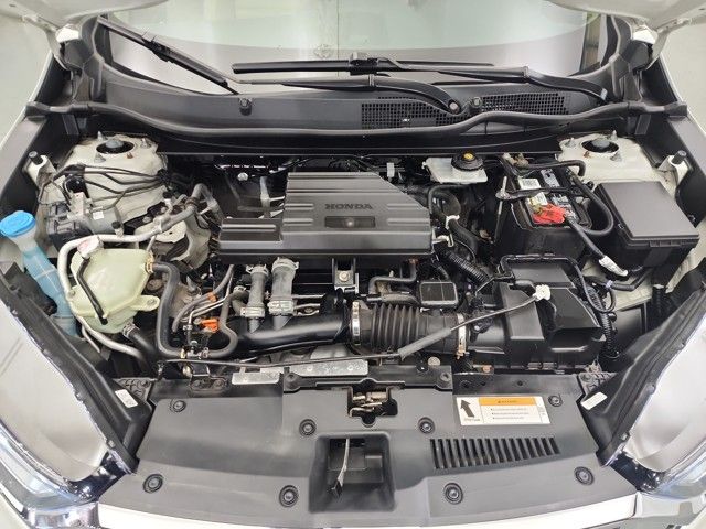 2017 Honda CR-V Touring photo 32