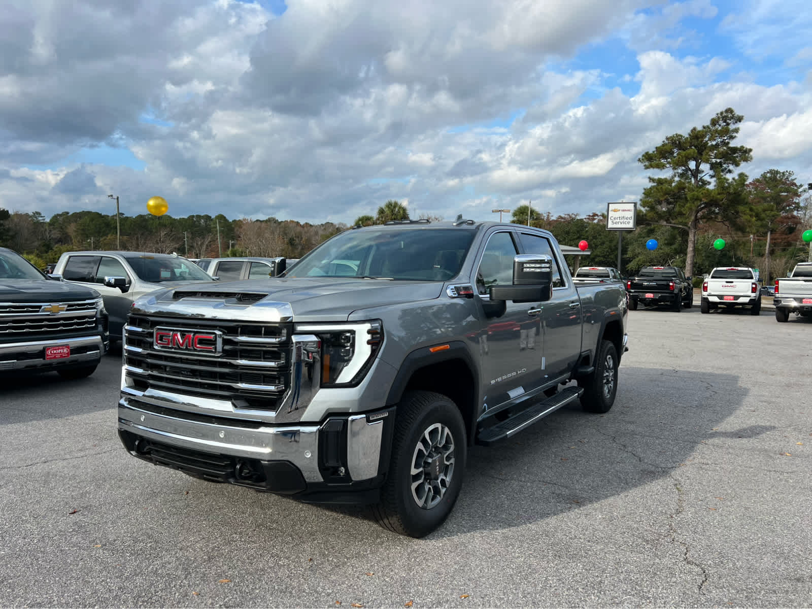 2026 GMC Sierra 2500HD SLT's photo