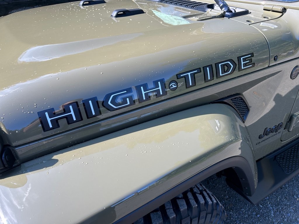 2025 Jeep Gladiator Sport photo 6