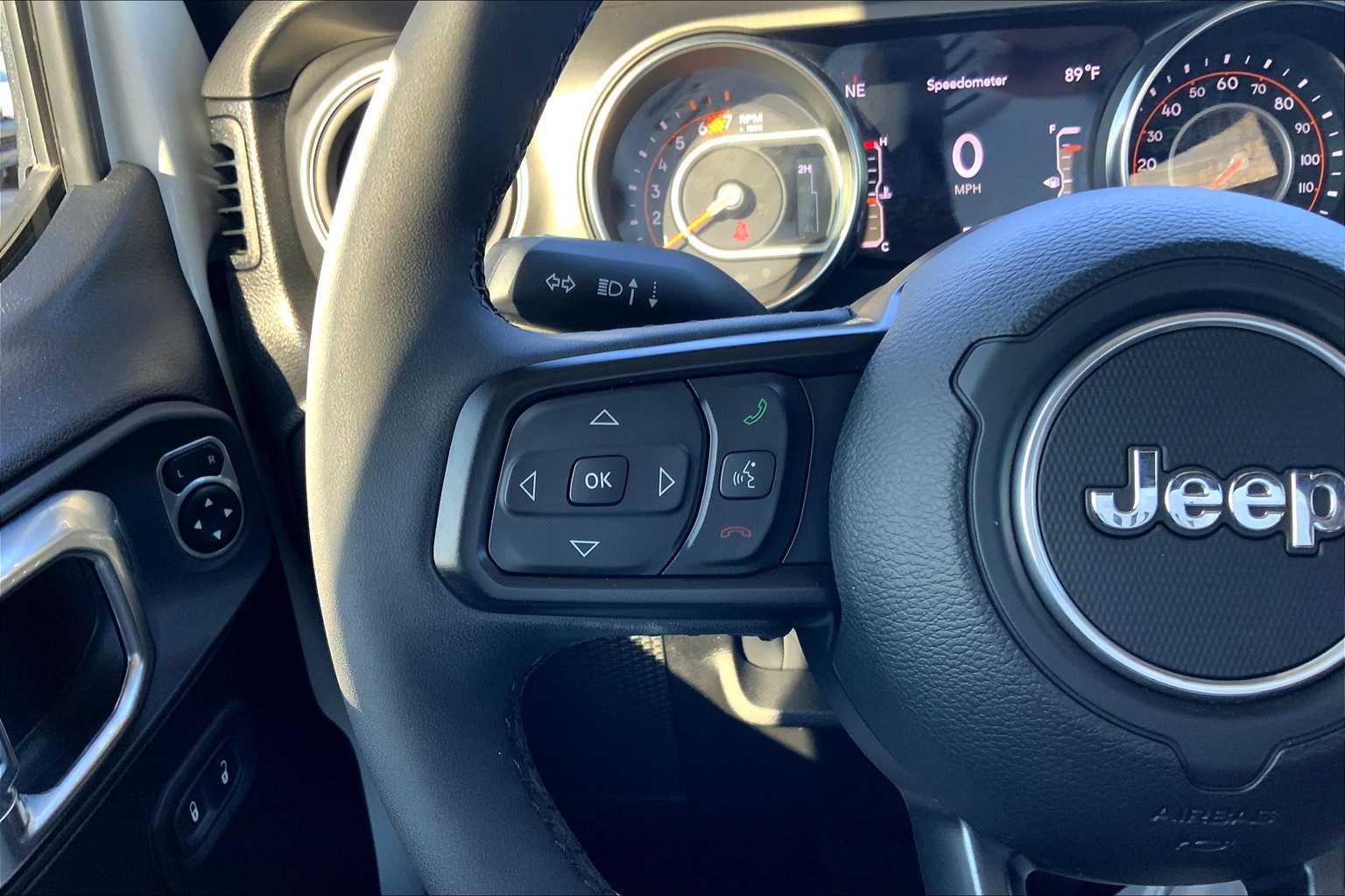 2023 Jeep Wrangler Sport S photo 19