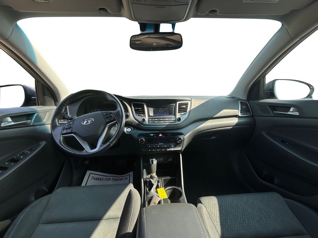 2017 Hyundai Tucson Value photo 16