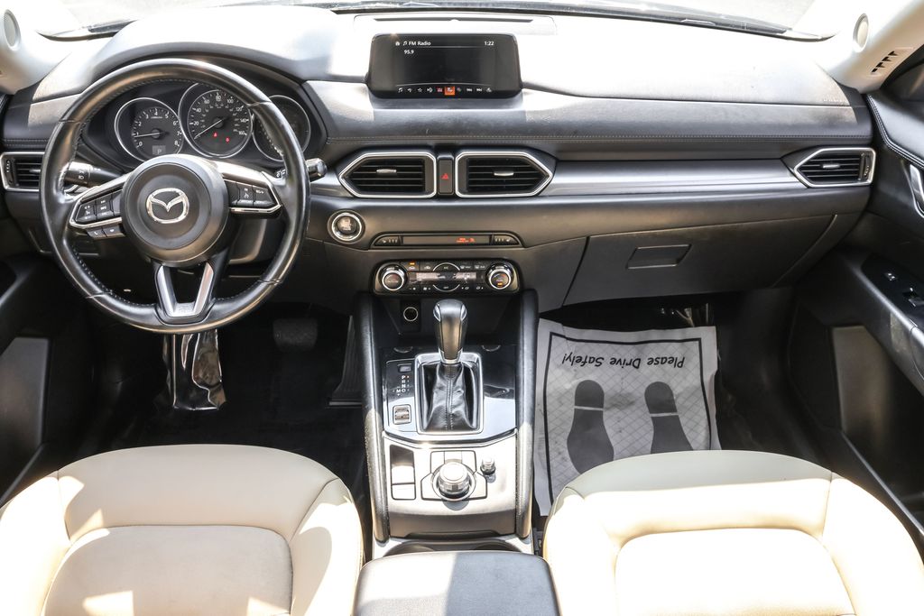 2017 Mazda CX-5 Touring photo 25