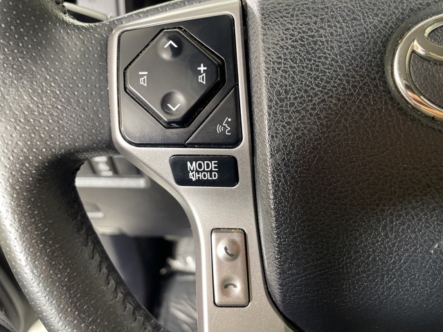 2021 Toyota 4Runner SR5 Premium 4WD photo 17