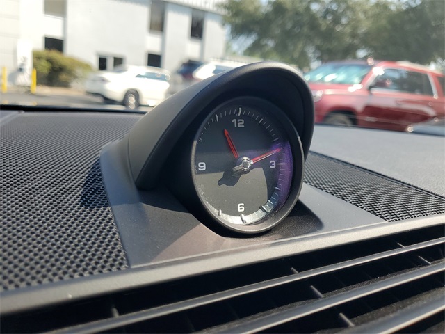 2018 Porsche Panamera 4 photo 22