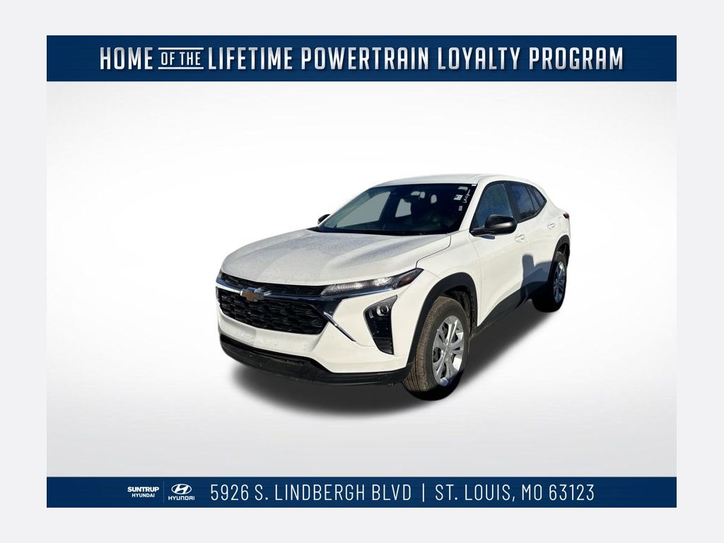 2025 Chevrolet Trax LS