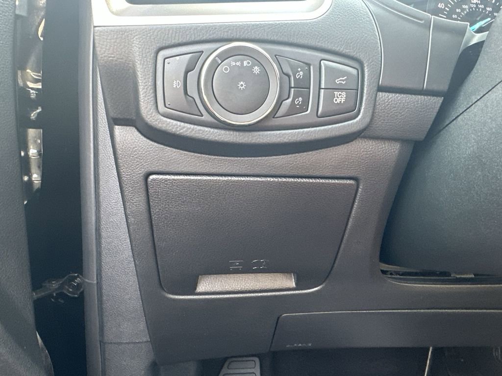 2023 Ford Edge SEL photo 17