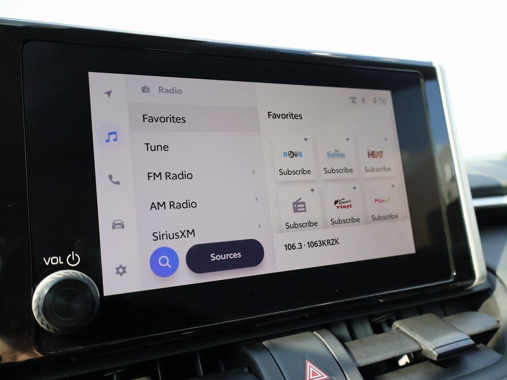 2024 Toyota RAV4 Hybrid LE photo 30