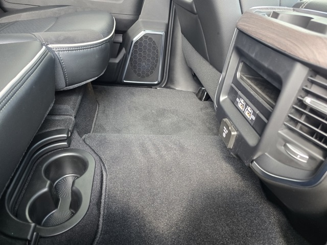 2026 Ram 2500 Laramie photo 27