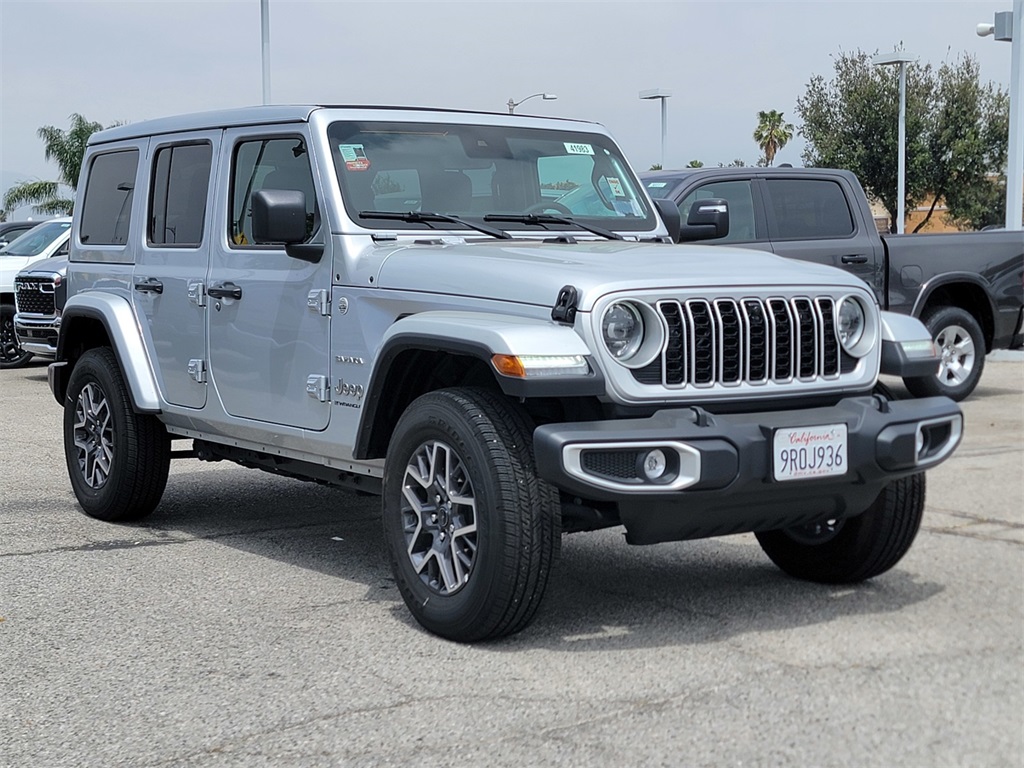 2024 Jeep Wrangler 4-Door Sahara's photo
