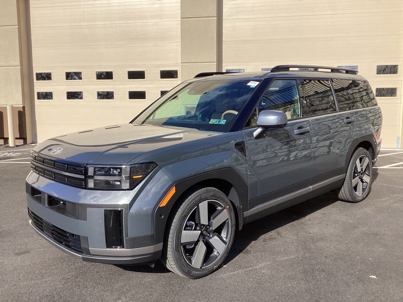 2026 Hyundai Santa Fe Limited photo 3