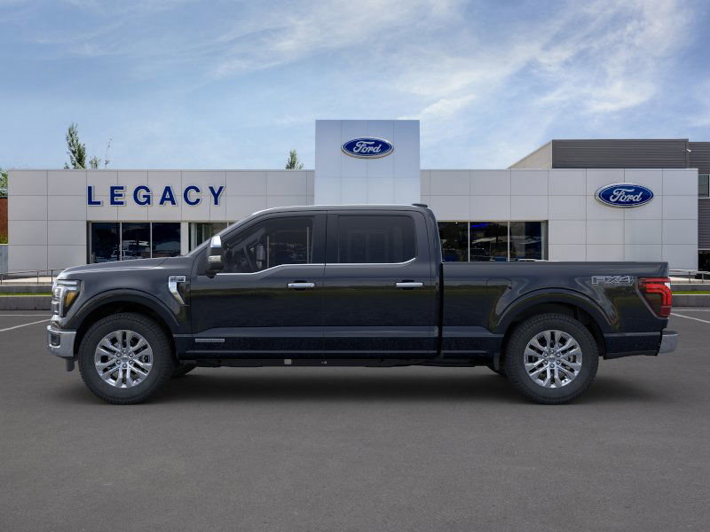 2025 Ford F-150 Lariat photo 3