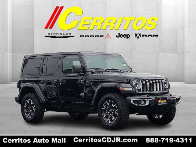 2025 Jeep Wrangler 4-Door Sahara's photo