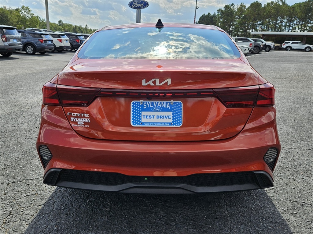 2023 Kia Forte LXS photo 10