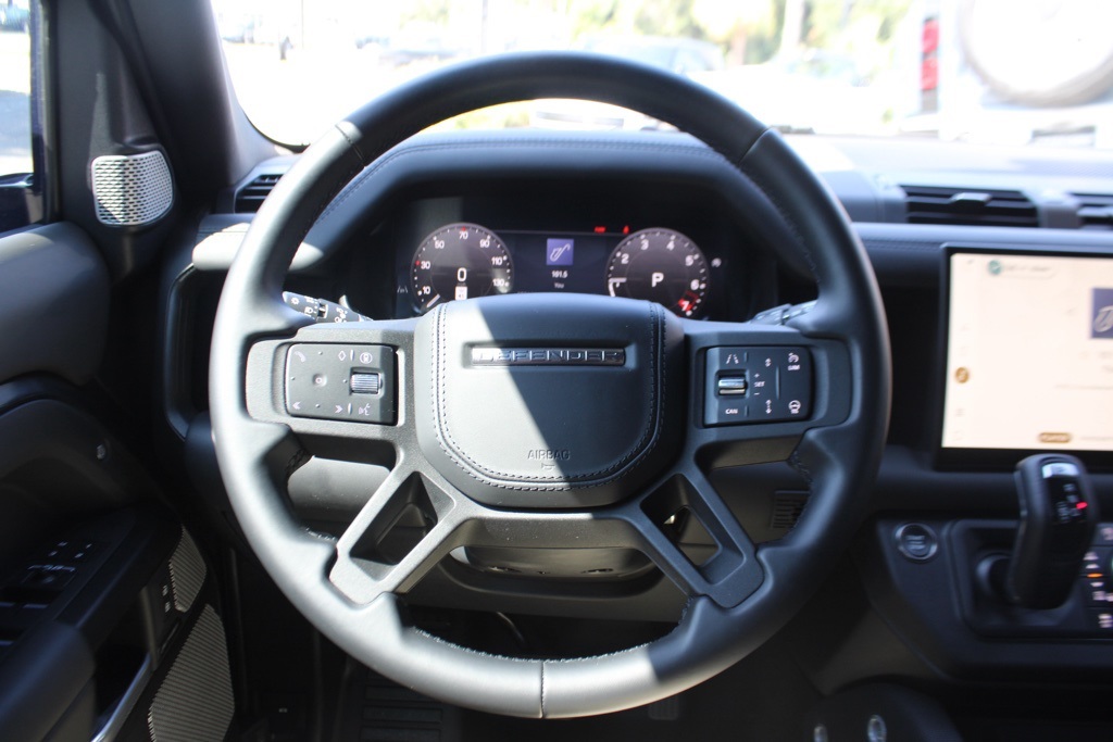 2024 Land Rover Defender Outbound photo 13