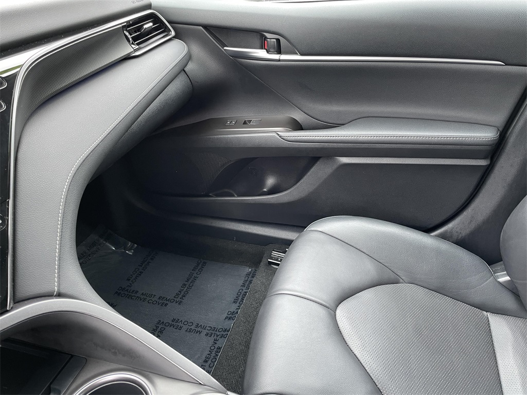 2023 Toyota Camry XSE photo 22