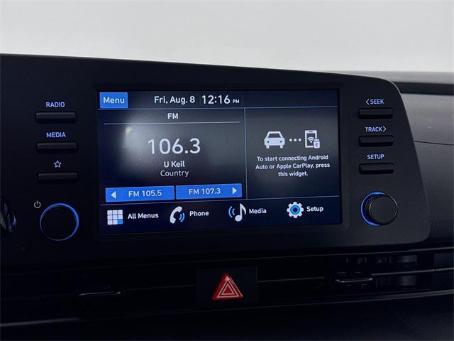 2025 Hyundai Elantra SEL Sport photo 17